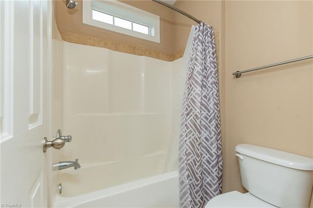 127 Covington Place, Lewisville, NC 27023
