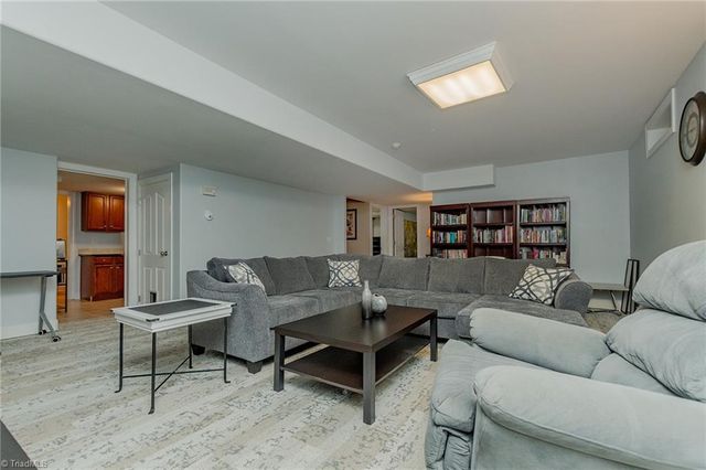 127 Covington Place, Lewisville, NC 27023
