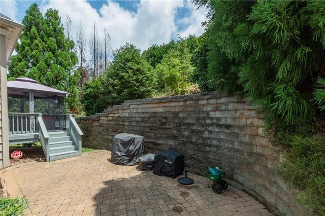 127 Covington Place, Lewisville, NC 27023