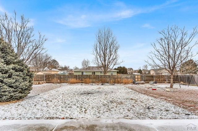 562 S Hook Dr, Pueblo West, CO 81007