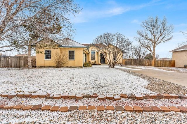 562 S Hook Dr, Pueblo West, CO 81007