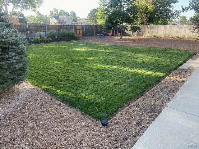 562 S Hook Dr, Pueblo West, CO 81007