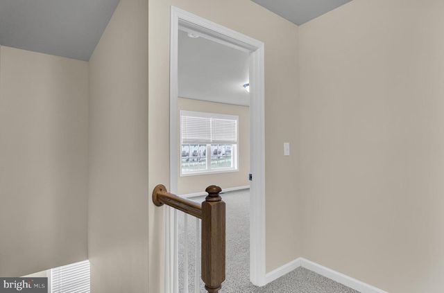 980 GREGS DR, Harrisburg, PA 17111