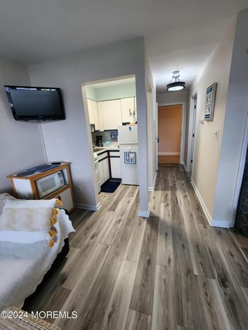709 Ocean Avenue 9, Avon-by-the-sea, NJ 07717