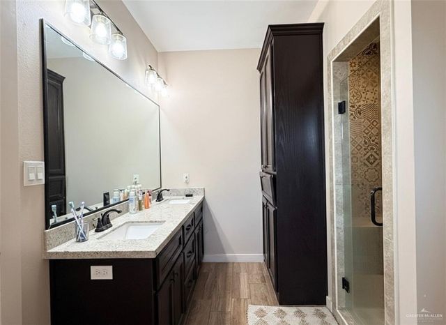 2202 Liverpool Drive, Edinburg, TX 78539