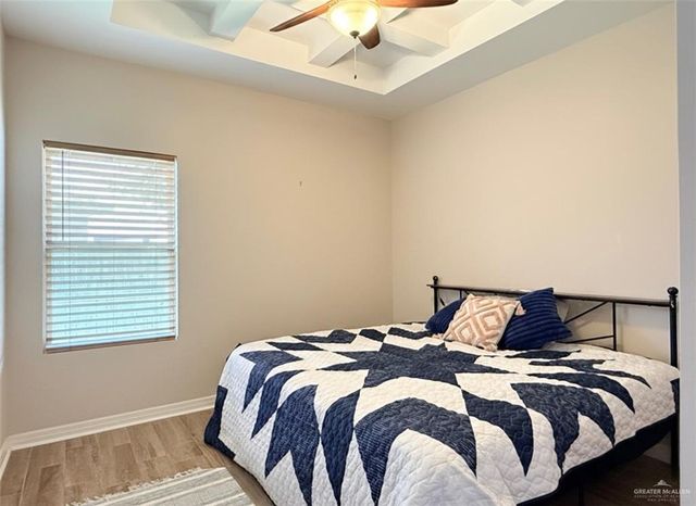 2202 Liverpool Drive, Edinburg, TX 78539