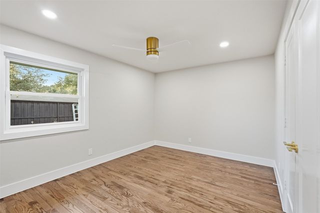 4007 Echo Glen Drive, Dallas, TX 75244