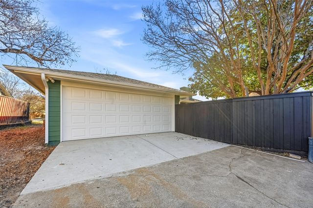 4007 Echo Glen Drive, Dallas, TX 75244