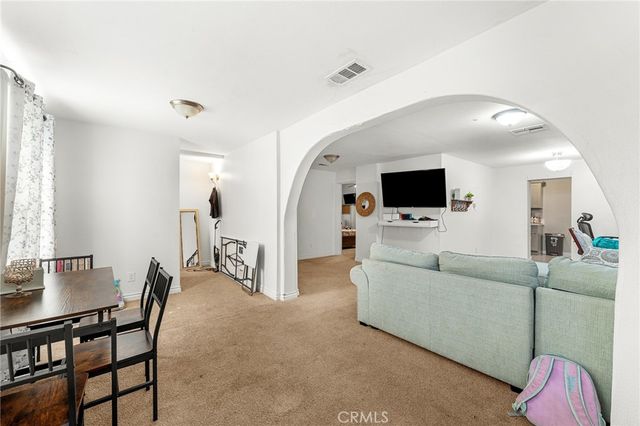 660 Pennsylvania Avenue, Beaumont, CA 92223
