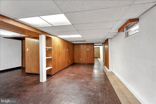 417 MONMOUTH DR, Cherry Hill, NJ 08002