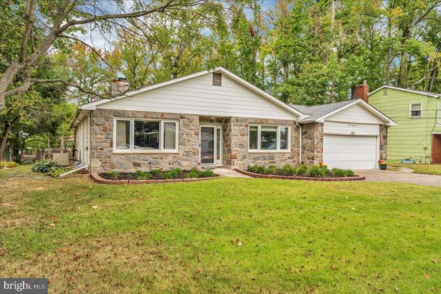 417 MONMOUTH DR, Cherry Hill, NJ 08002
