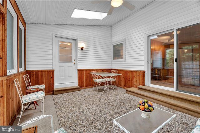 417 MONMOUTH DR, Cherry Hill, NJ 08002