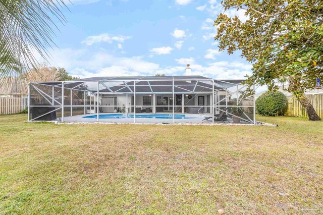 213 Clear Lake Dr, Pensacola, FL 32507