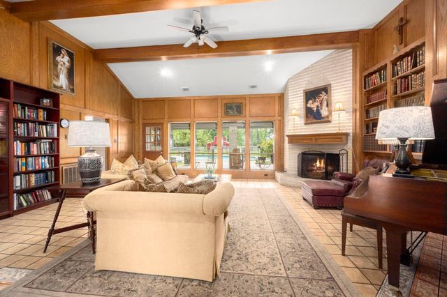 9911 Kleppel Road, Tomball, TX 77375