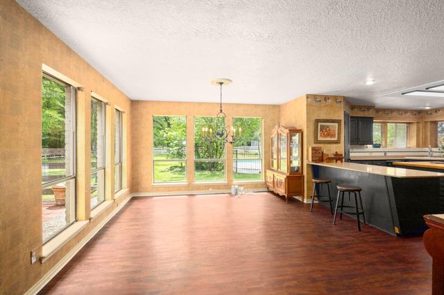 9911 Kleppel Road, Tomball, TX 77375