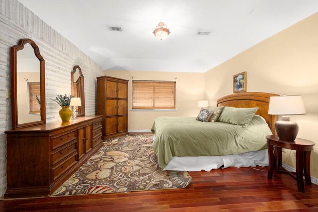 9911 Kleppel Road, Tomball, TX 77375