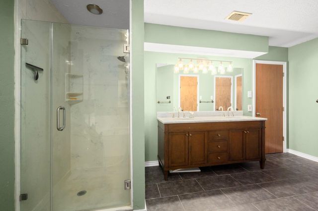 9911 Kleppel Road, Tomball, TX 77375