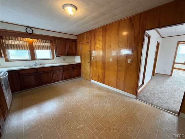 905 Cogswell Avenue, Geddes, NY 13209