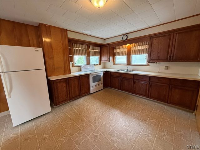 905 Cogswell Avenue, Geddes, NY 13209
