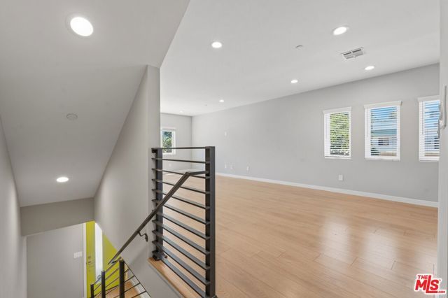 6119 Fountain Avenue, Los Angeles, CA 90028