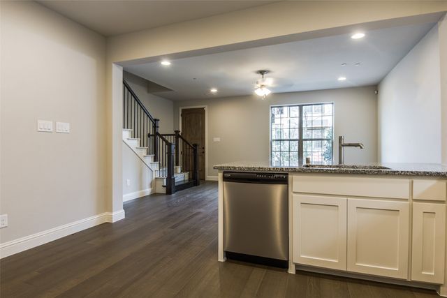 4670C Rhett Lane, Carrollton, TX 75010