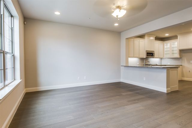 4670C Rhett Lane, Carrollton, TX 75010