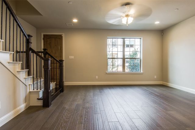 4670C Rhett Lane, Carrollton, TX 75010