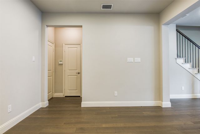 4670C Rhett Lane, Carrollton, TX 75010