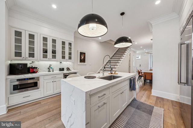 914 WESTMINSTER ST NW, Washington, DC 20001