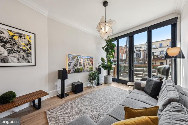 914 WESTMINSTER ST NW, Washington, DC 20001