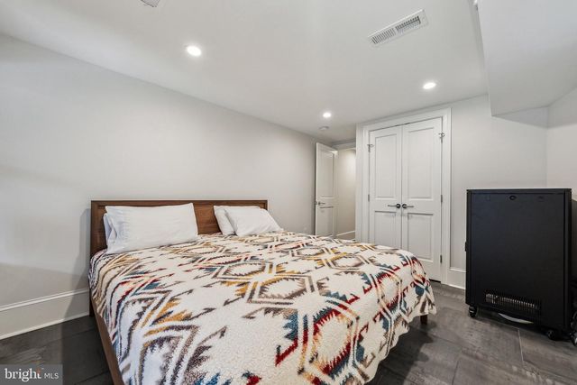914 WESTMINSTER ST NW, Washington, DC 20001