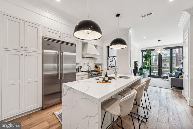 914 WESTMINSTER ST NW, Washington, DC 20001