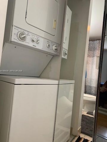 5550 NW 44th St 404B, Lauderhill, FL 33319