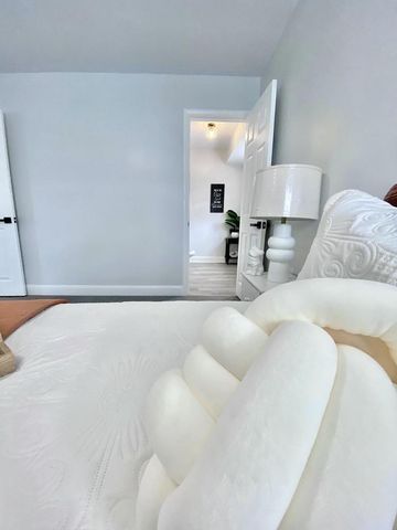 5735 N 79th STREET, Milwaukee, WI 53218