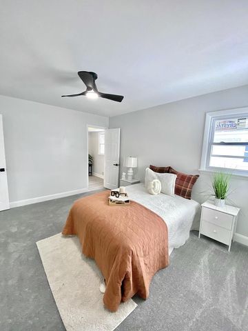 5735 N 79th STREET, Milwaukee, WI 53218