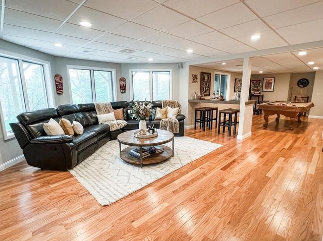 5003 Creek Haven Road, Cottage Grove, WI 53527