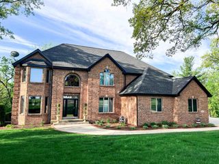 5003 Creek Haven Road, Cottage Grove, WI 53527