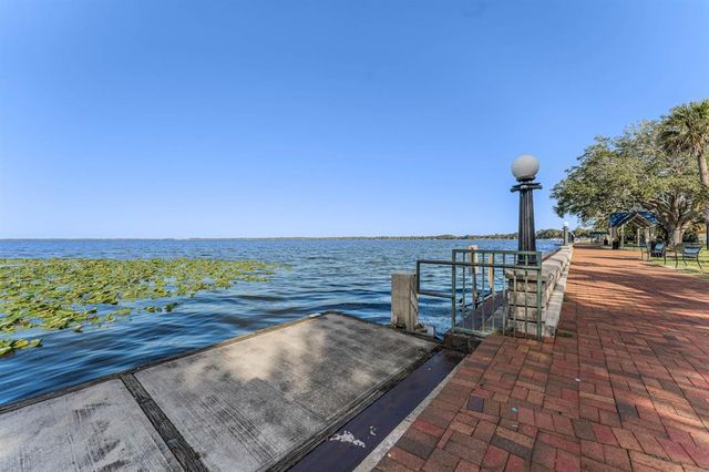 1240 BLUE DAZE LANE, Eustis, FL 32726
