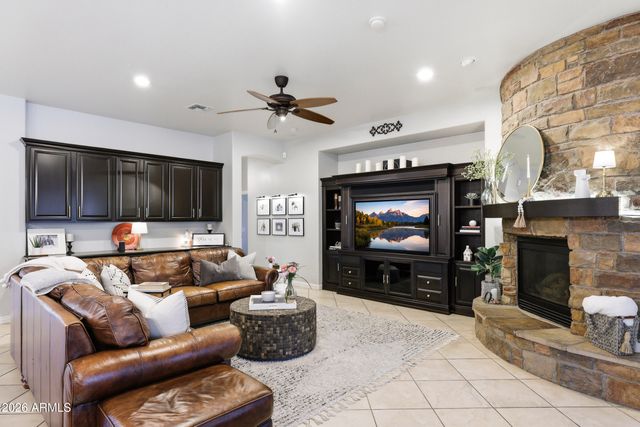 27106 N 23RD Drive, Phoenix, AZ 85085