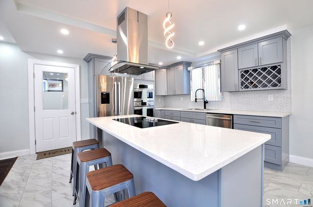 3 Curtis Street, Norwich, CT 06360