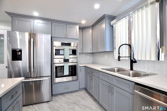 3 Curtis Street, Norwich, CT 06360