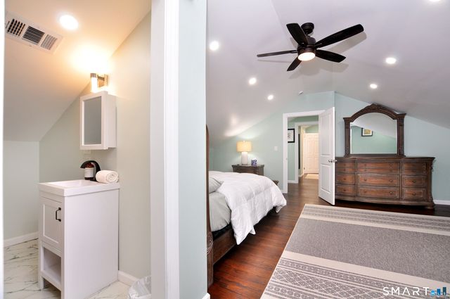 3 Curtis Street, Norwich, CT 06360