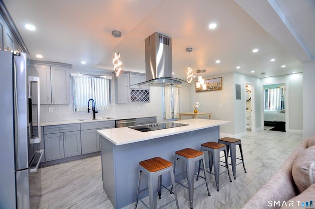 3 Curtis Street, Norwich, CT 06360