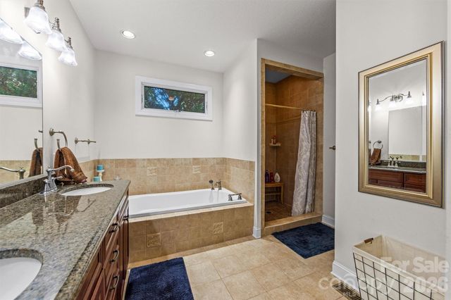 11 Jupiter Hills Drive, Weaverville, NC 28787
