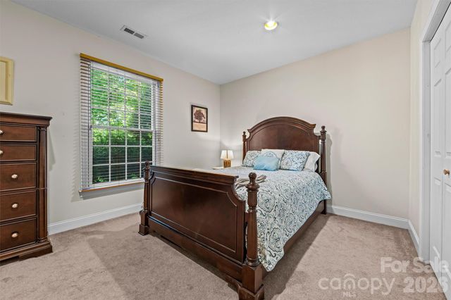 11 Jupiter Hills Drive, Weaverville, NC 28787