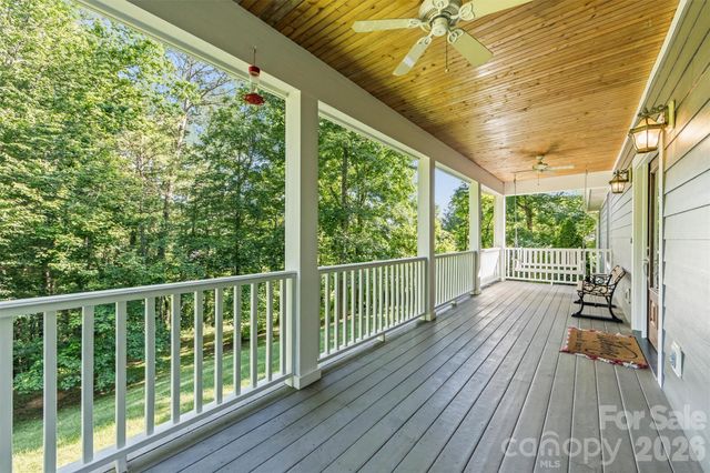 11 Jupiter Hills Drive, Weaverville, NC 28787