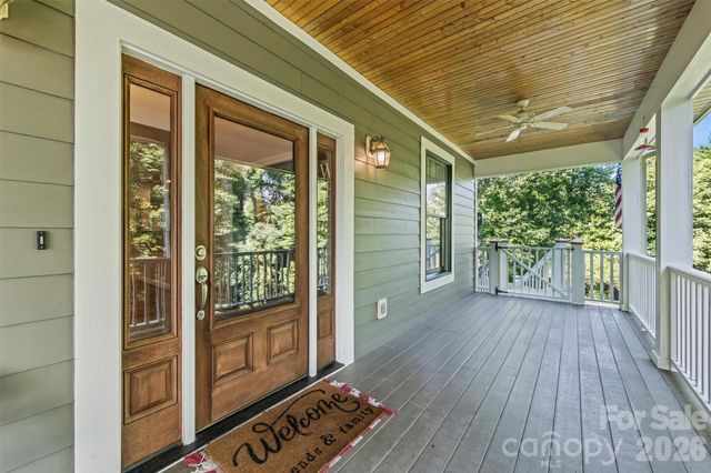 11 Jupiter Hills Drive, Weaverville, NC 28787