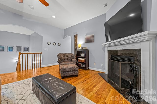 11 Jupiter Hills Drive, Weaverville, NC 28787