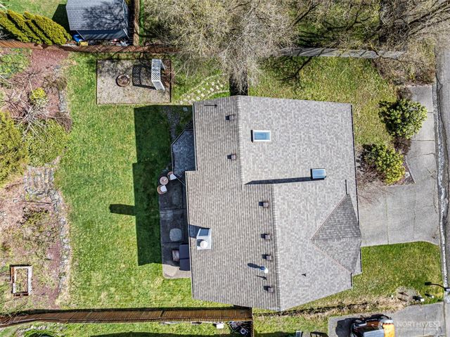 4071 SE Saxon Court, Port Orchard, WA 98366