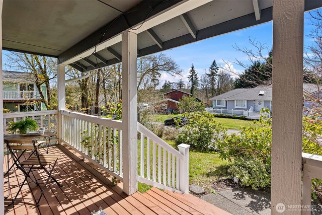 4071 SE Saxon Court, Port Orchard, WA 98366